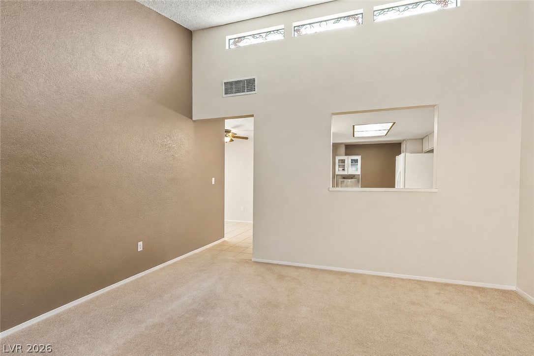 Photo 7 of 27, 2136 Pebble Creek Lane