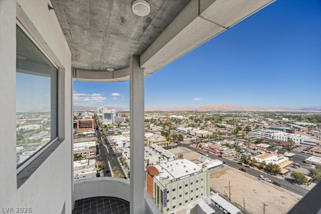 Photo 42 of 57, 900 Las Vegas Boulevard #1507