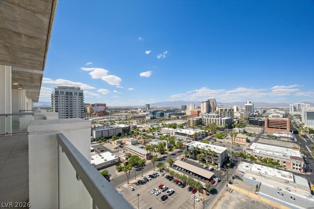 Photo 45 of 57, 900 Las Vegas Boulevard #1507