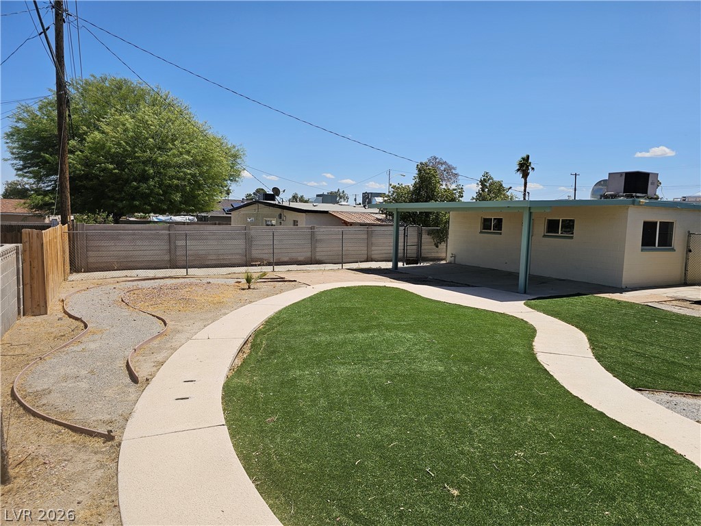 Photo 9 of 41, 1074 King Richard Avenue