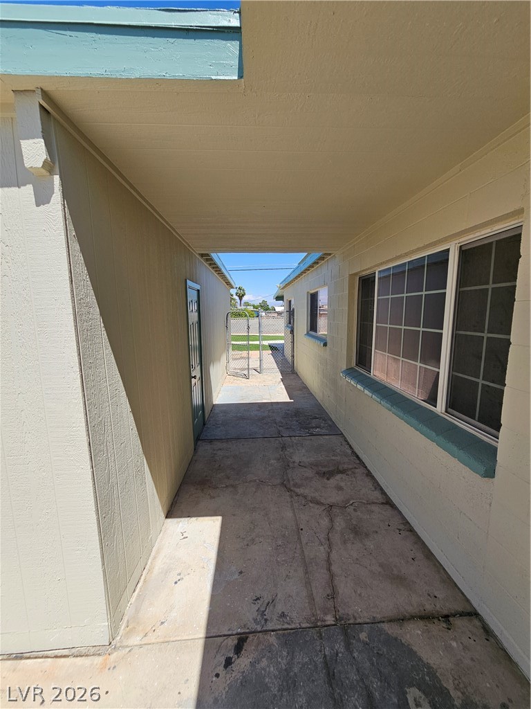 Photo 30 of 41, 1074 King Richard Avenue