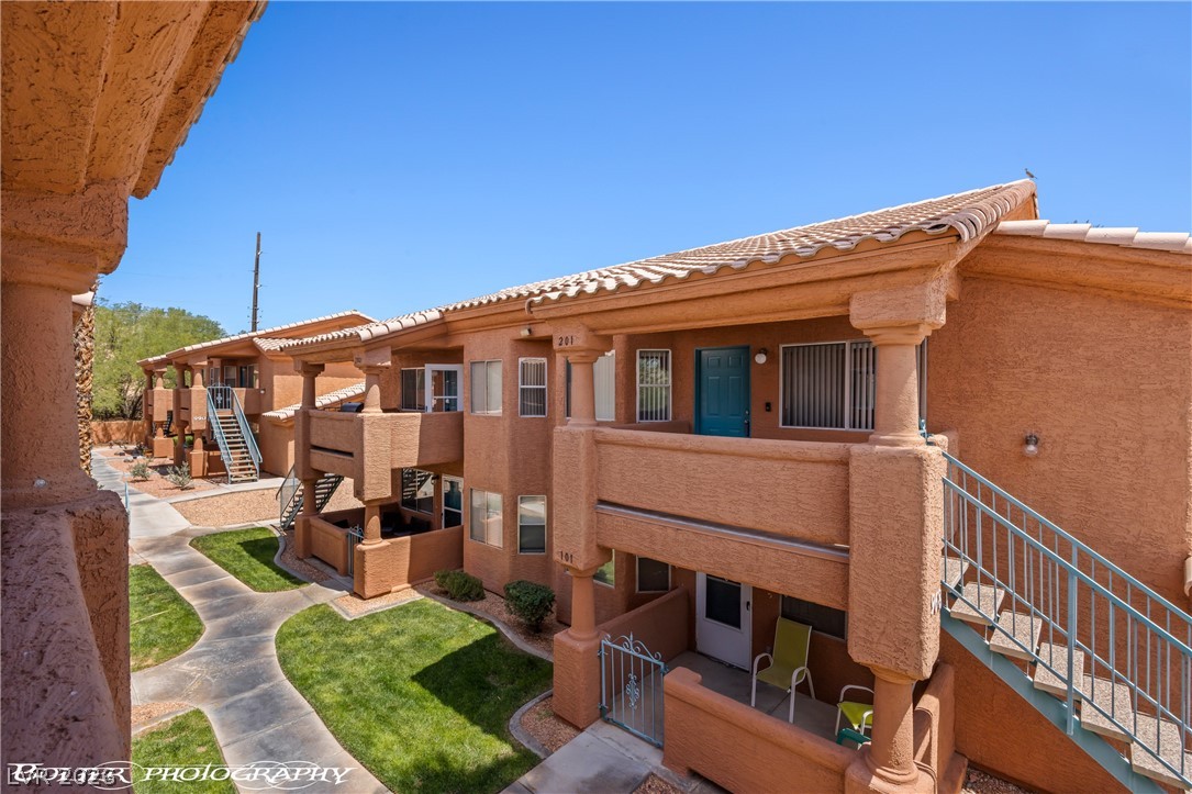 Photo 41 of 65, 962 Mesquite Springs Drive #202