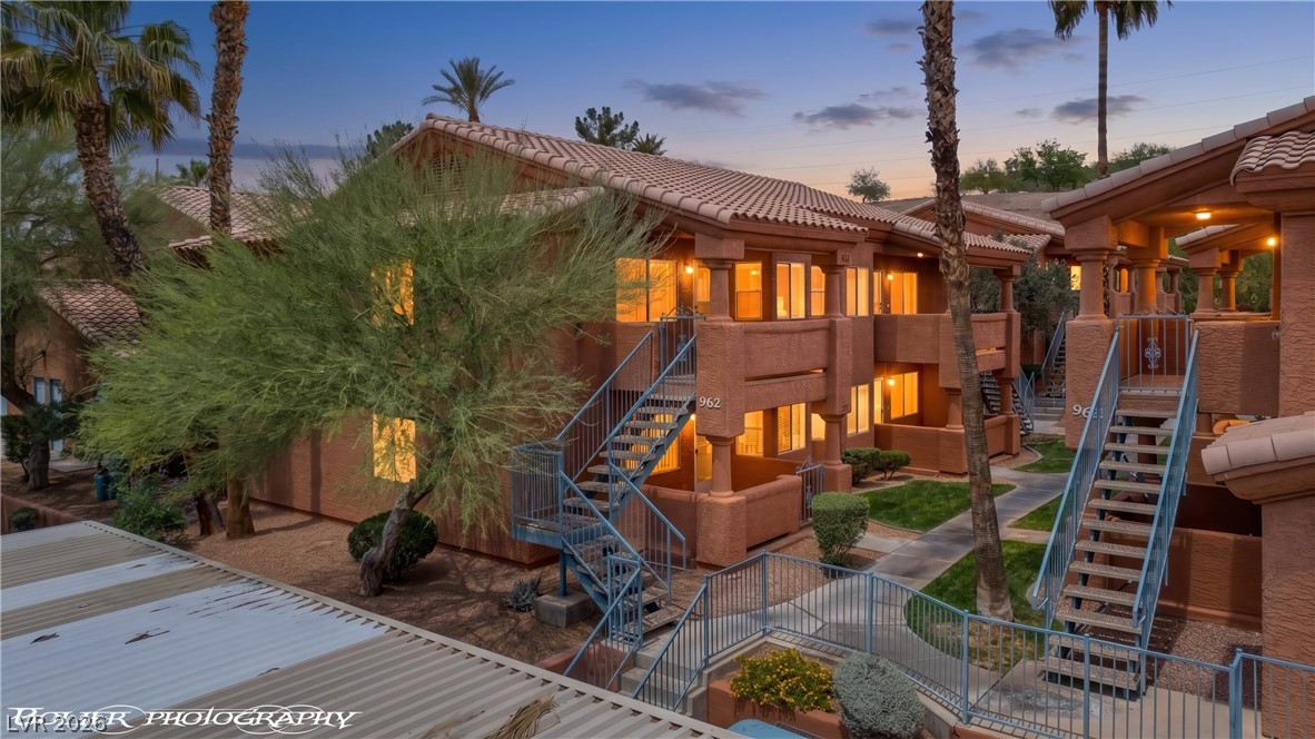 962 Mesquite Springs Drive #202, Mesquite