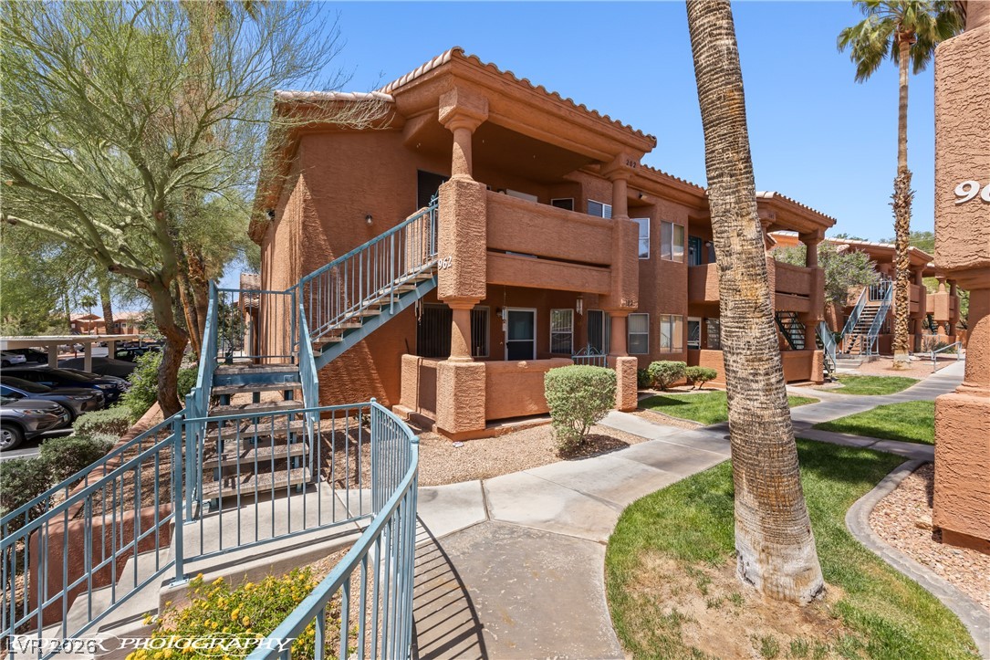 Photo 2 of 962 Mesquite Springs Drive #202