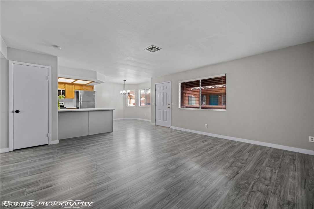 Photo 10 of 65, 962 Mesquite Springs Drive #202
