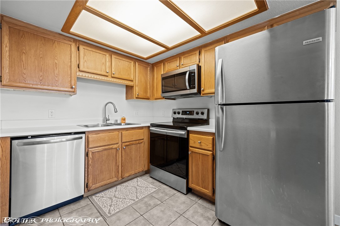 Photo 19 of 65, 962 Mesquite Springs Drive #202