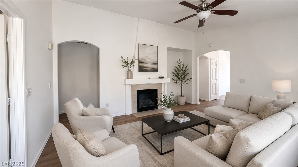 Photo 5 of 10976 Vallerosa Street