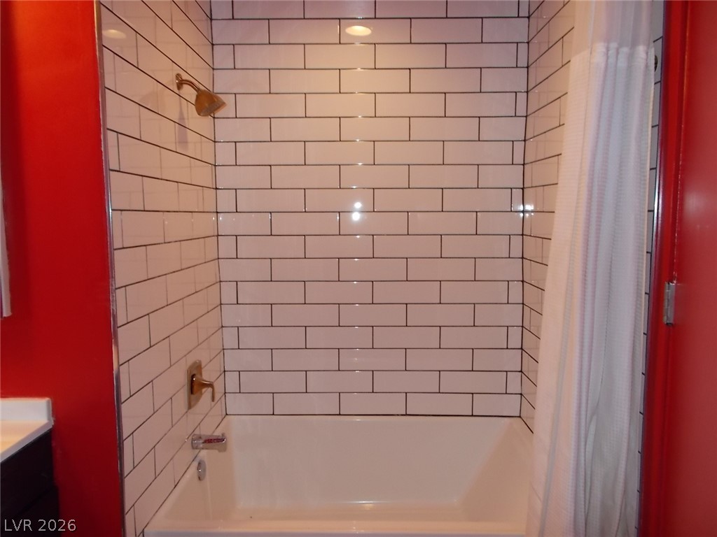 Photo 18 of 18, 353 E Bonneville Avenue #501