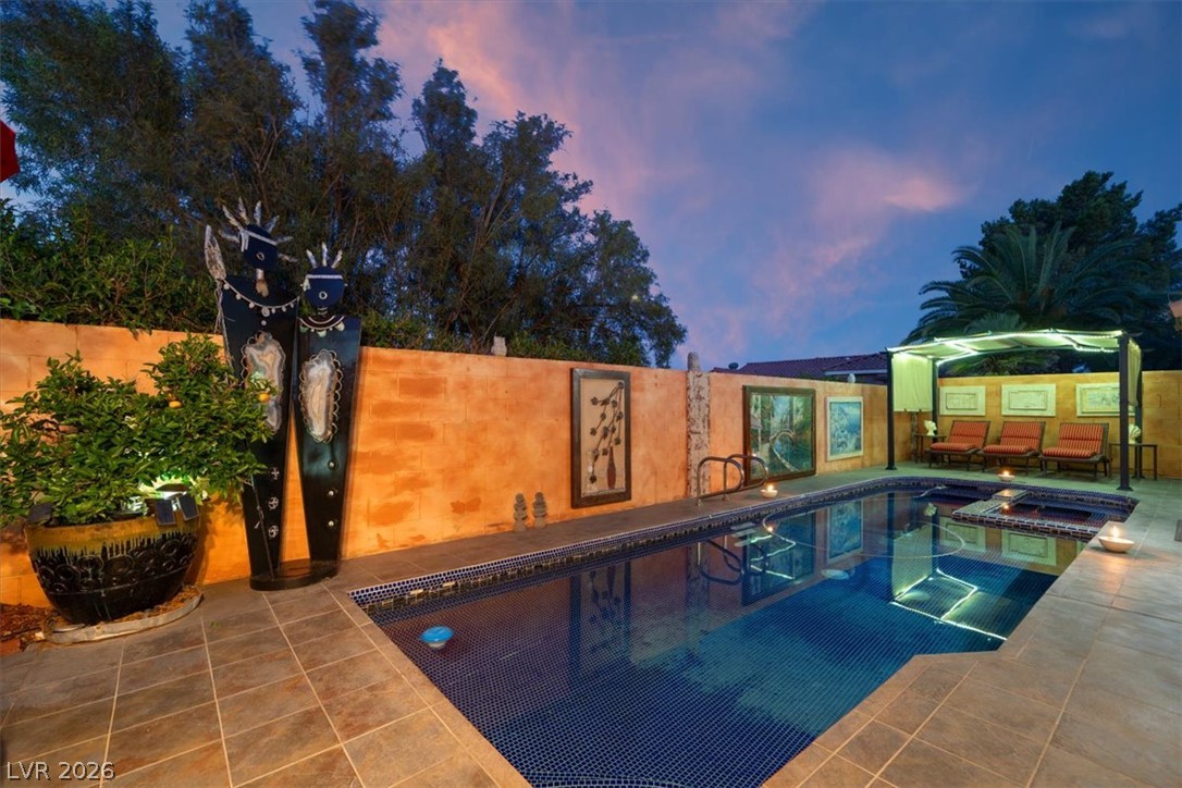 2524 Sunset Beach Lane, Las Vegas 89128