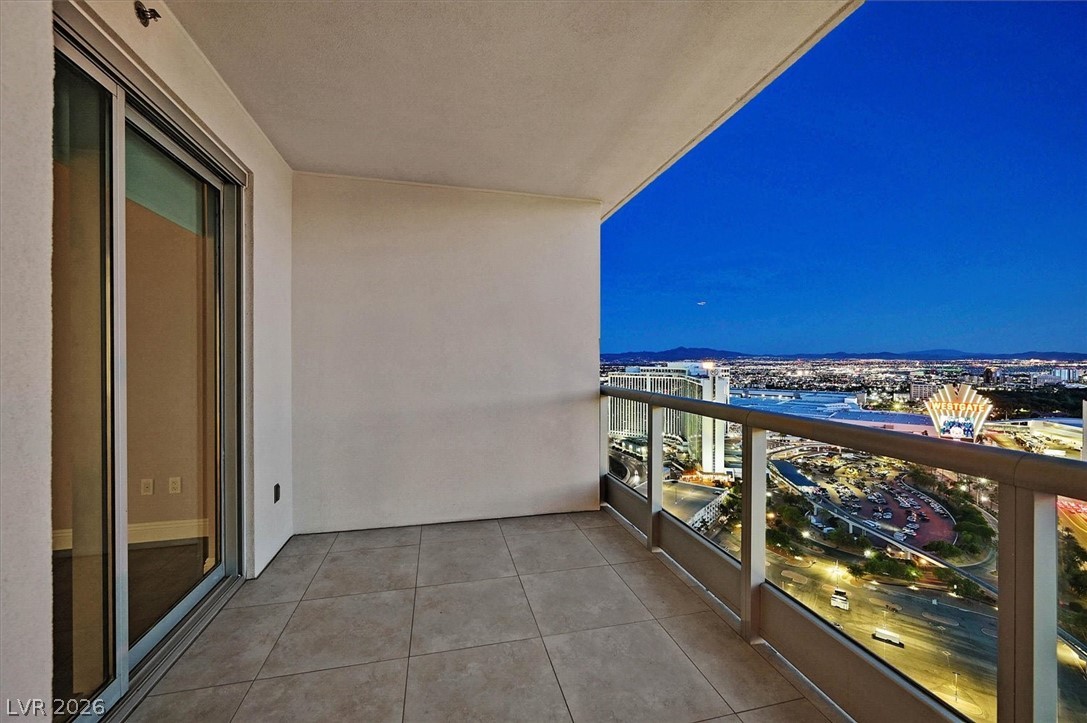 Photo 17 of 57, 222 Karen Avenue #3802