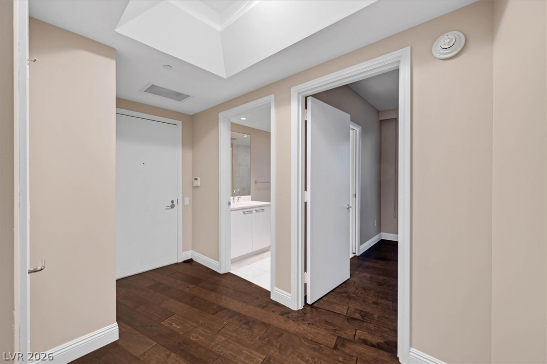 Photo 7 of 57, 222 Karen Avenue #3802