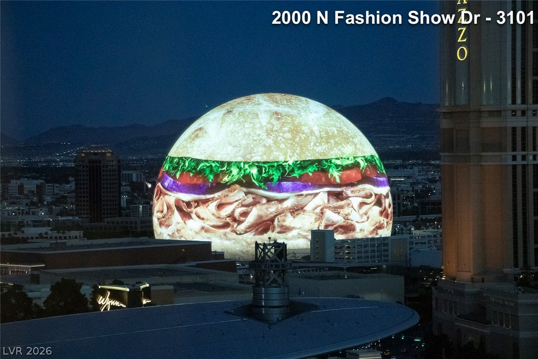 Photo 10 of 59, 2000 N Fashion Show Drive #3101