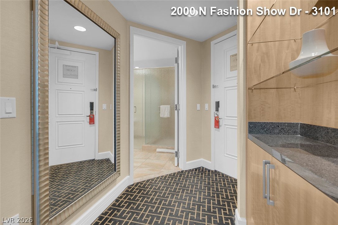 Photo 40 of 59, 2000 N Fashion Show Drive #3101