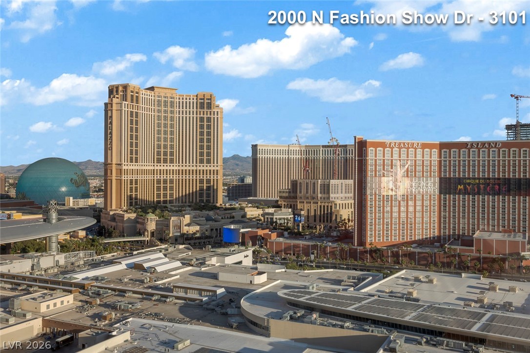 Photo 30 of 59, 2000 N Fashion Show Drive #3101