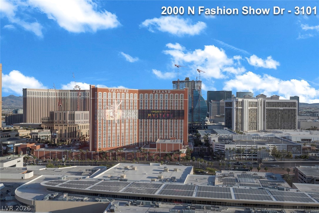 Photo 36 of 59, 2000 N Fashion Show Drive #3101