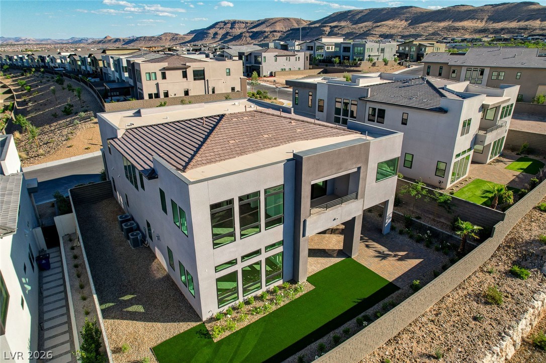 Photo 4 of 10738 Desert Heights Avenue