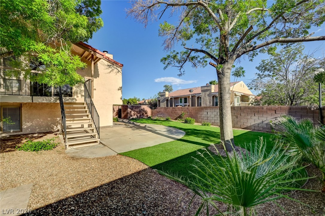 Photo 24 of 28, 1305 Capri Drive #D