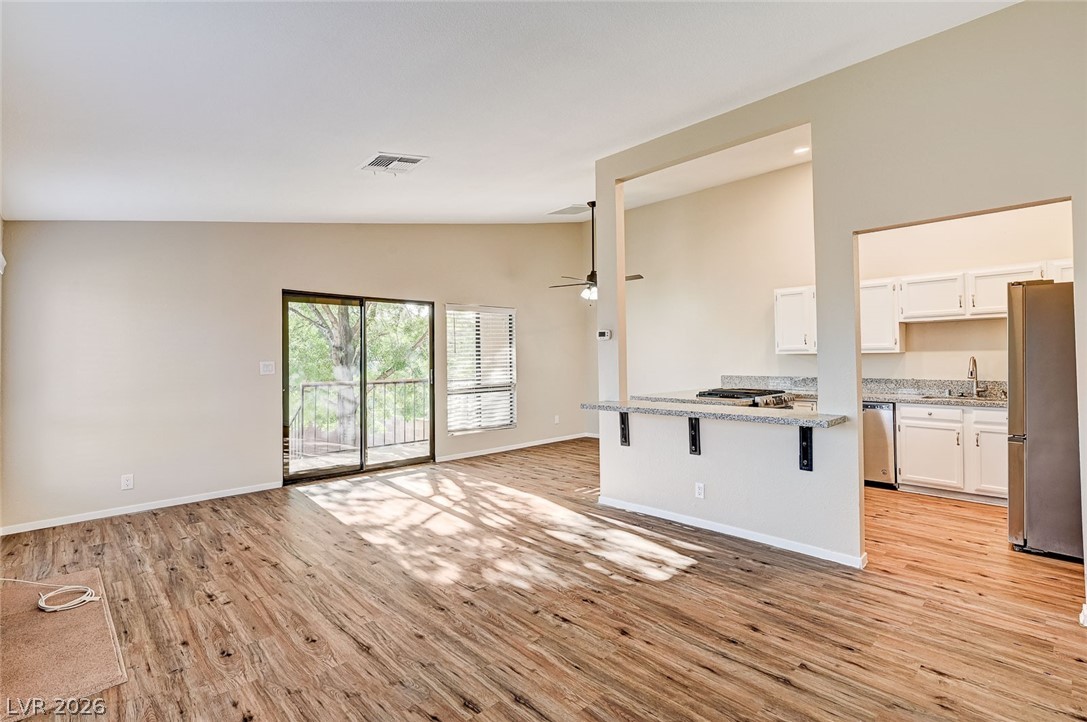 Photo 10 of 28, 1305 Capri Drive #D