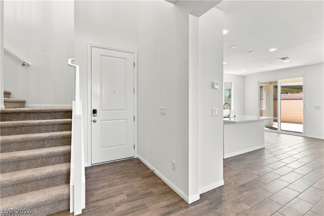 Photo 21 of 24, 5195 Dustin Keller Avenue