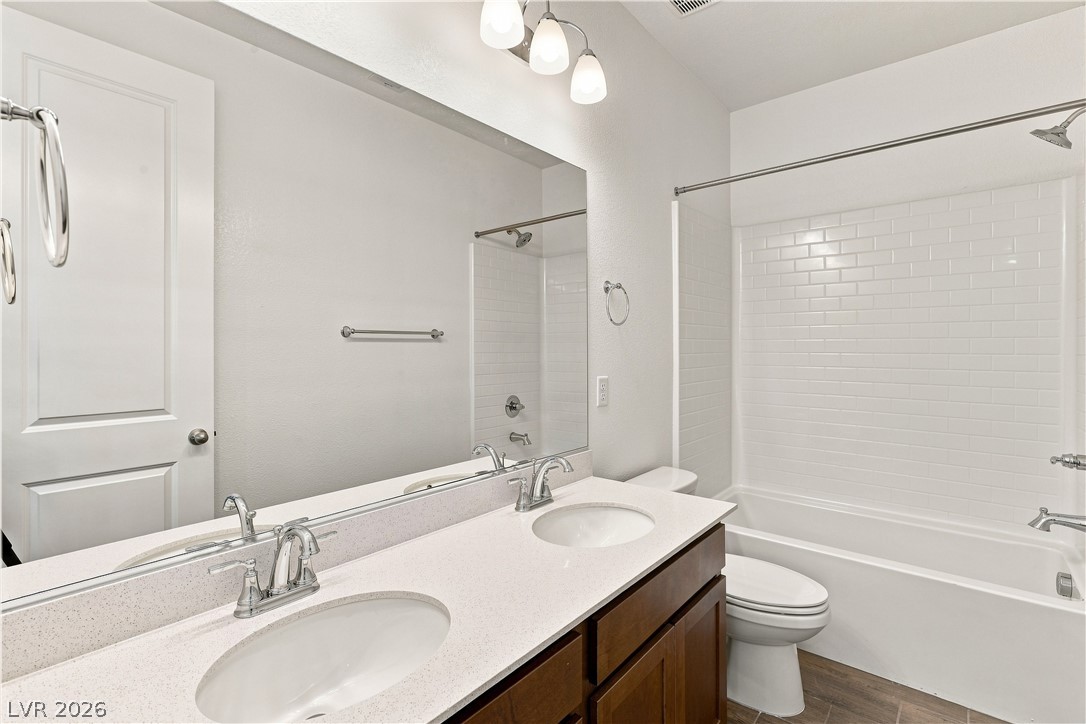 Photo 8 of 24, 5195 Dustin Keller Avenue