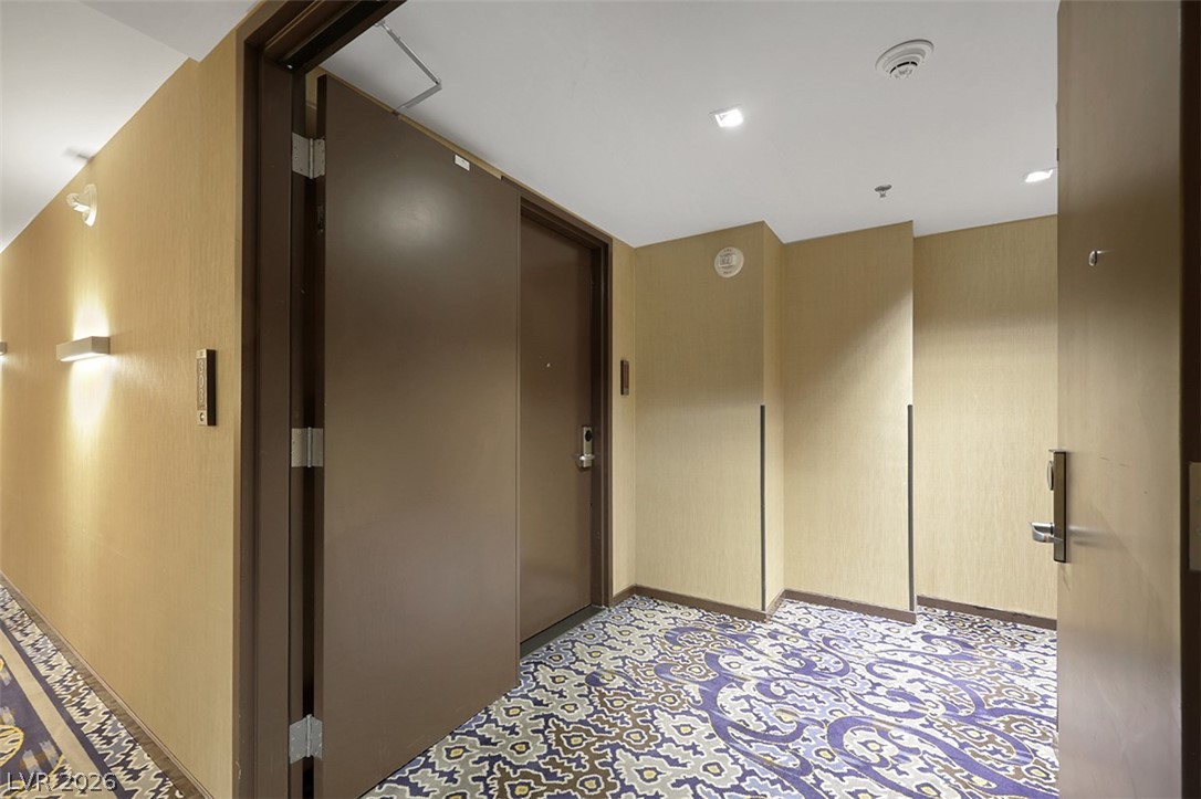 Photo 28 of 28, 4381 W Flamingo Road #3003