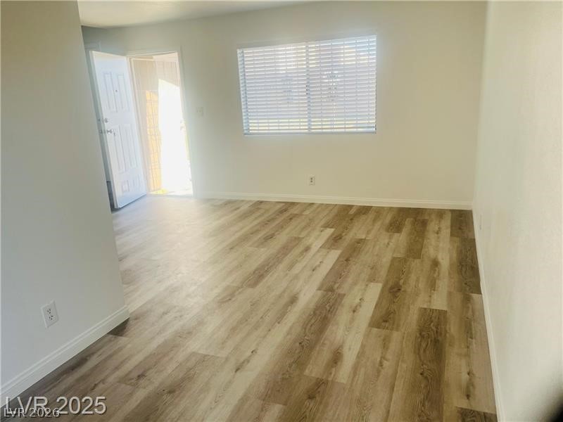 Photo 8 of 32, 592 Sea Shell Lane