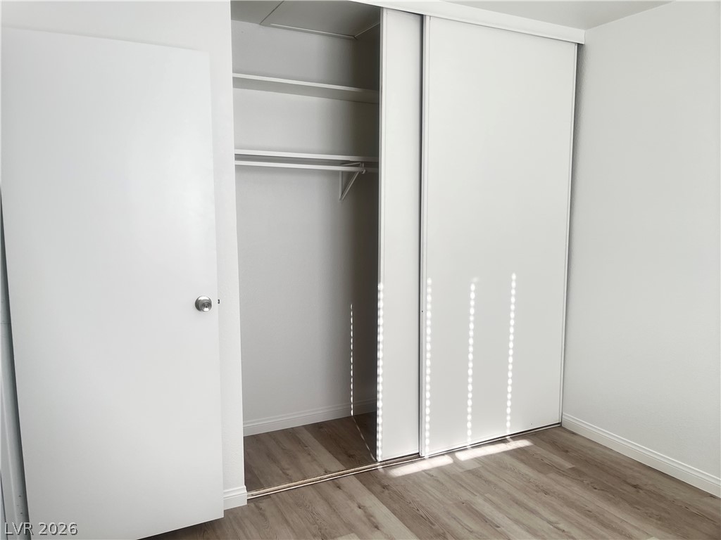 Photo 25 of 32, 592 Sea Shell Lane