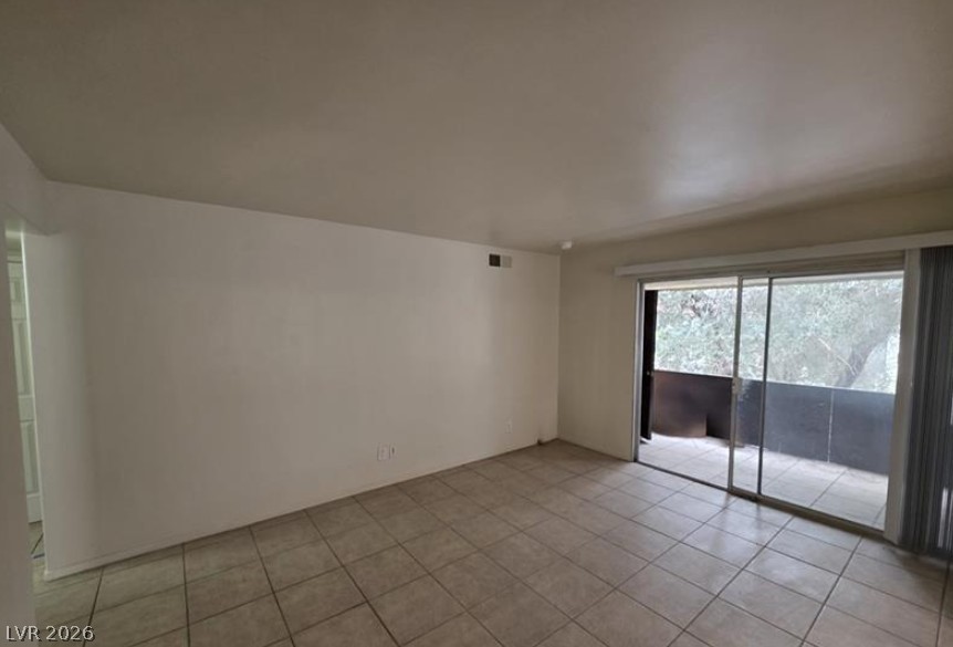 Photo 4 of 1440 Vegas Valley Drive #8