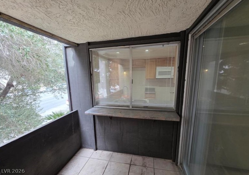 Photo 11 of 23, 1440 Vegas Valley Drive #8