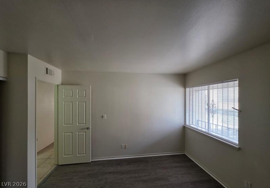 Photo 17 of 23, 1440 Vegas Valley Drive #8