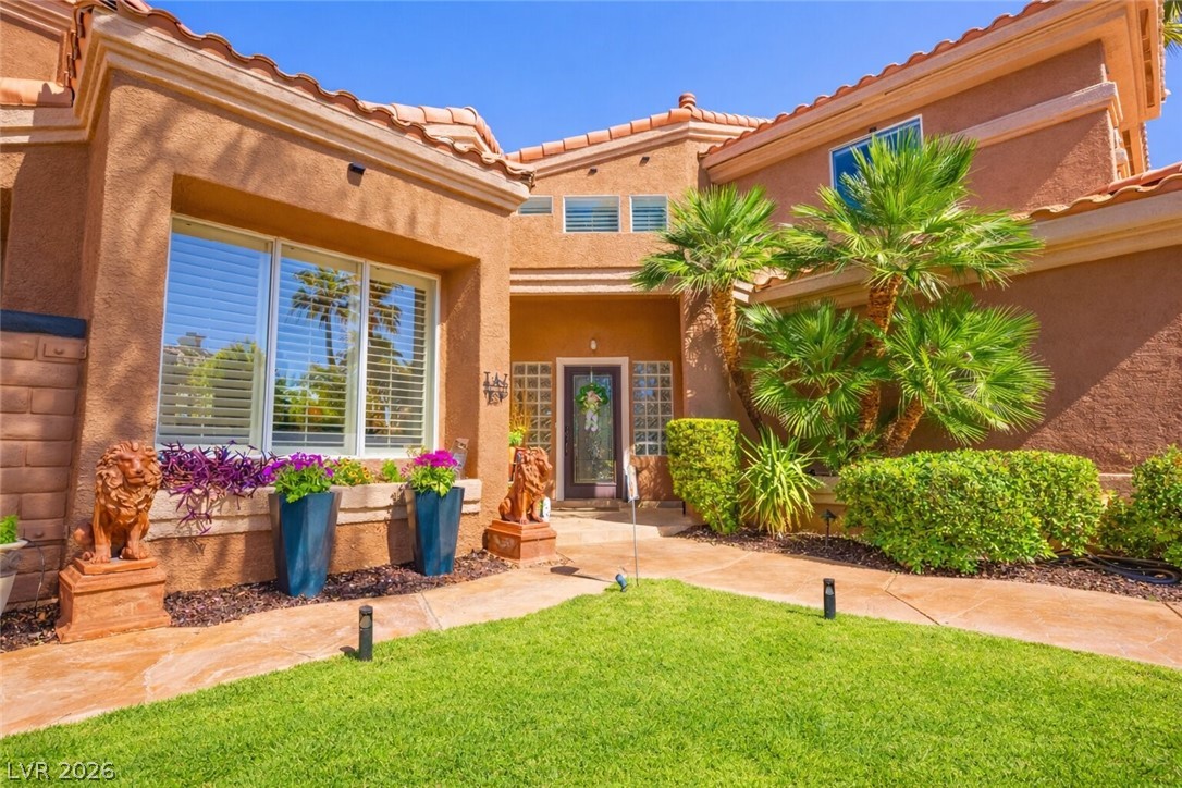 Photo 4 of 8920 Saint Pierre Drive
