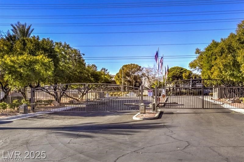 Photo 12 of 18, 2750 S Durango Drive #1003