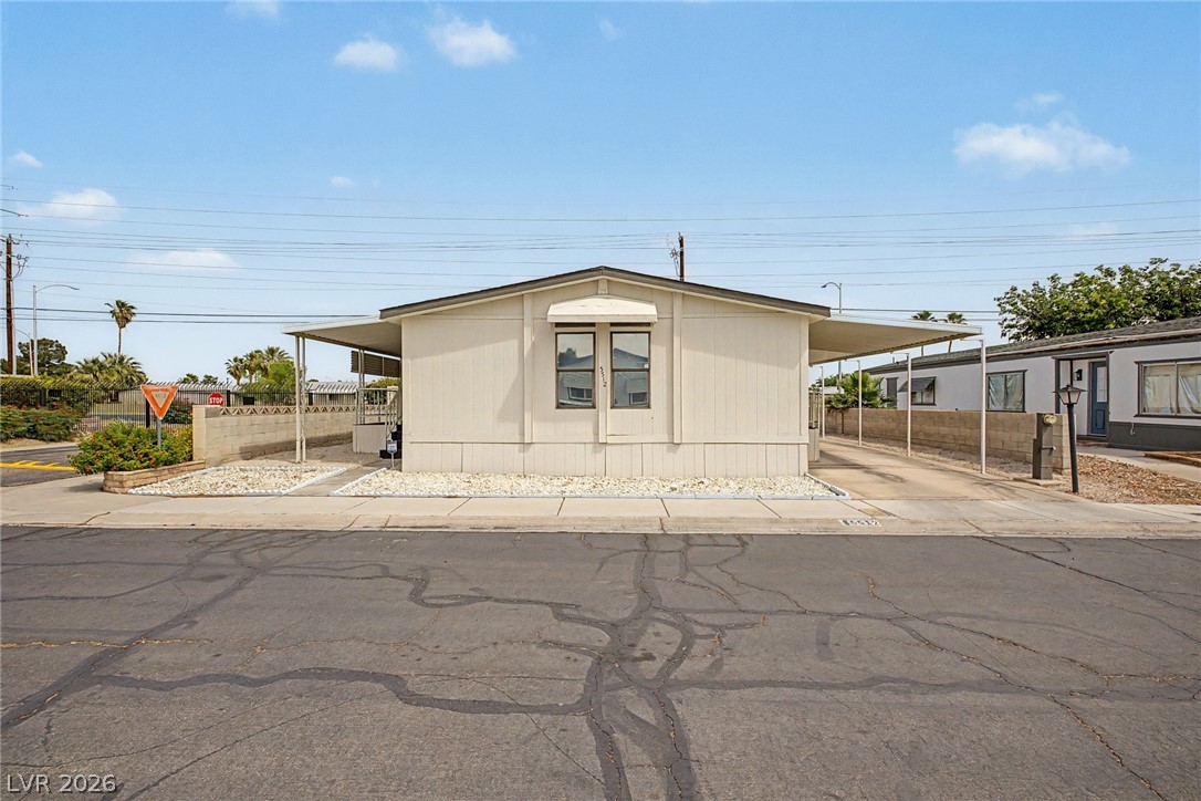 5512 Aldama Road, Las Vegas