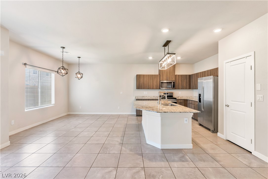 Photo 9 of 42, 3759 Corellia Avenue