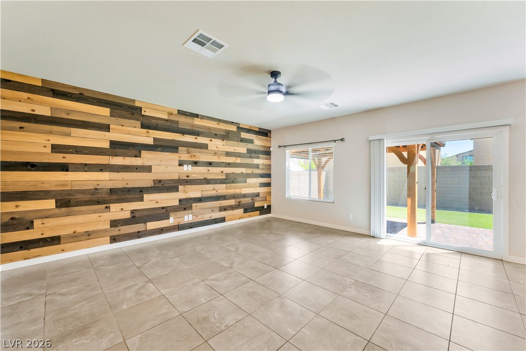 Photo 5 of 3759 Corellia Avenue