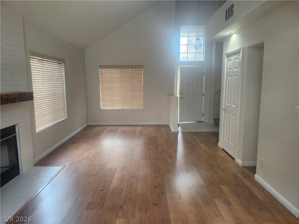 Photo 6 of 56, 4013 Forest Knoll Lane