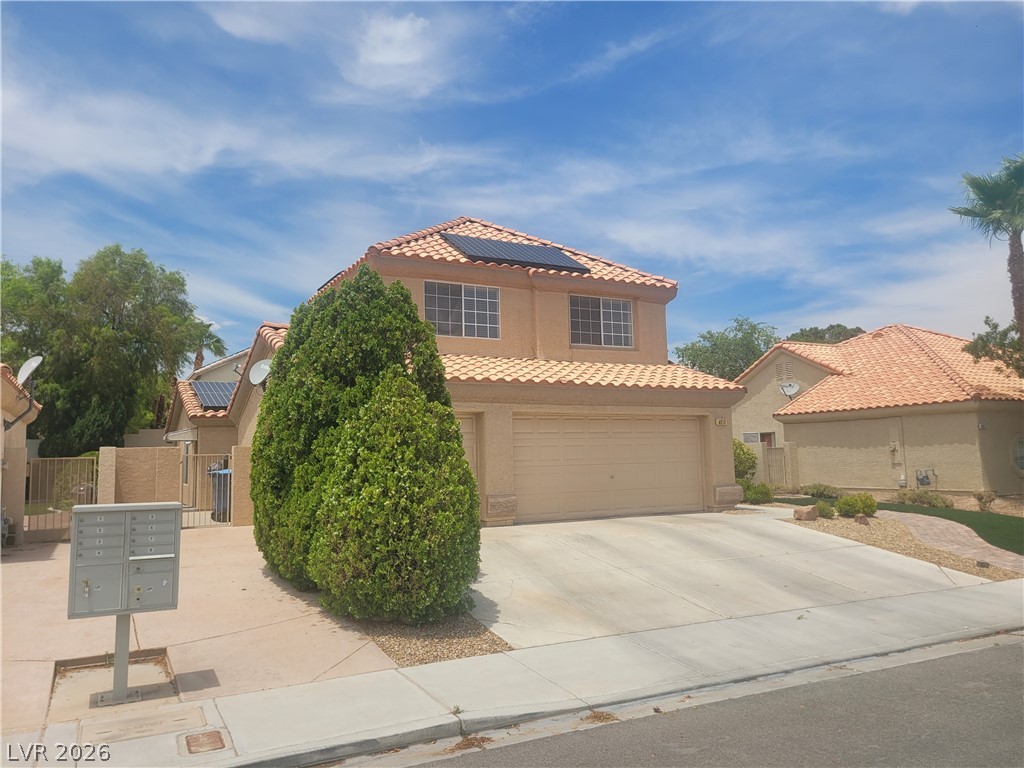 Photo 2 of 4013 Forest Knoll Lane