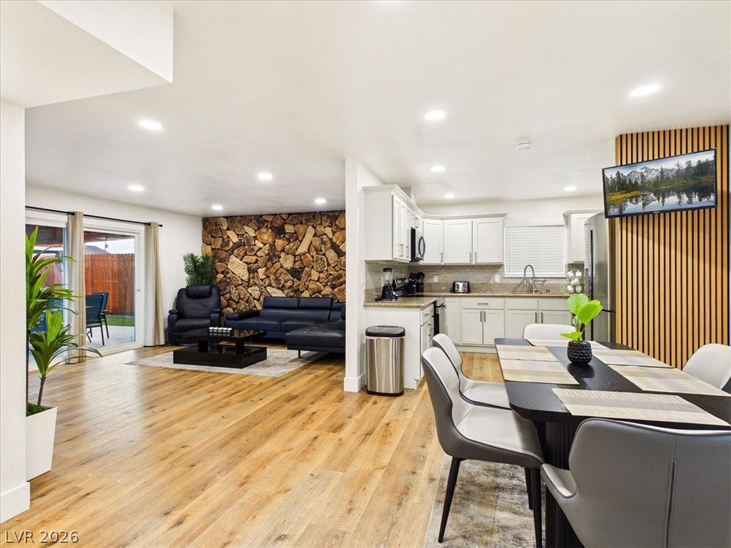 6205 Shawnee Avenue, Las Vegas 89107