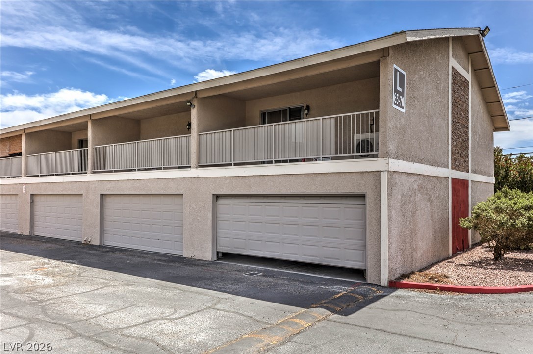 Photo 23 of 26, 100 S Crestline Drive #65