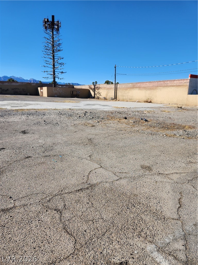 Photo 2 of 1859 N Decatur Boulevard
