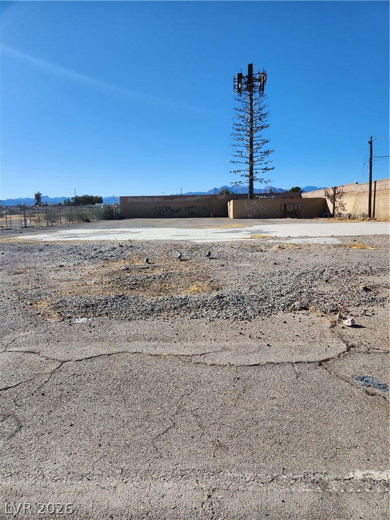 Photo 4 of 1859 N Decatur Boulevard