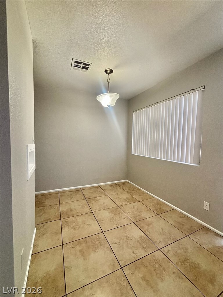 Photo 4 of 720 N 10th Street