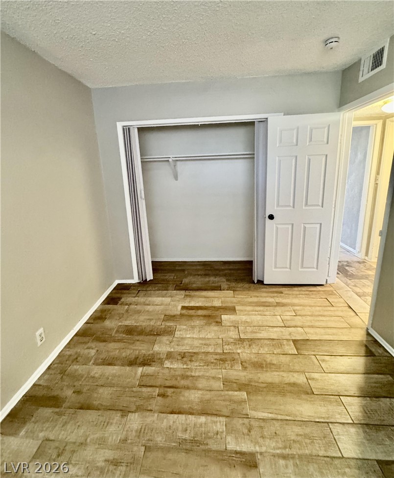 Photo 9 of 23, 720 N 10th Street