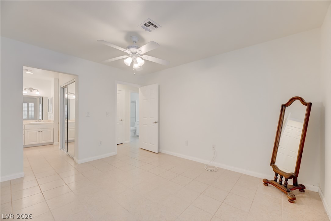 Photo 18 of 31, 4835 S Torrey Pines Drive #104
