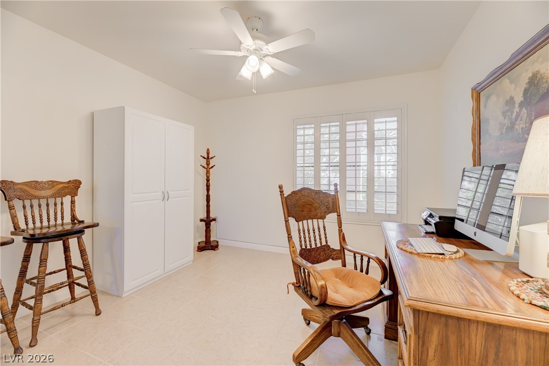 Photo 20 of 31, 4835 S Torrey Pines Drive #104