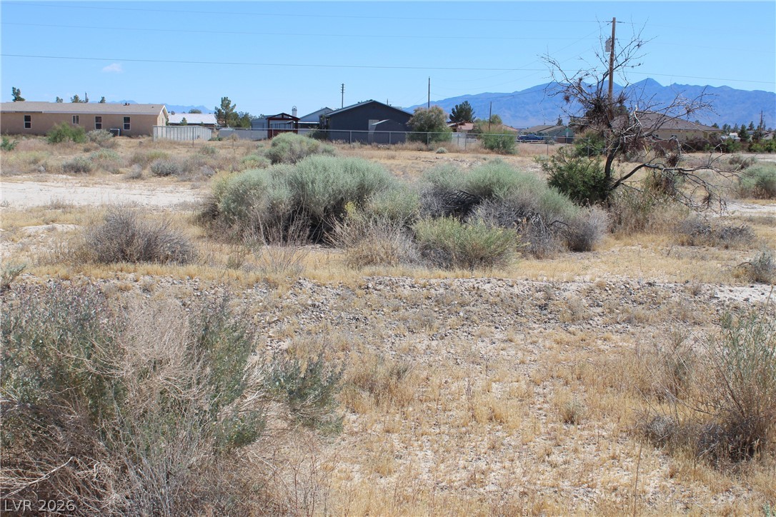 Photo 7 of 8, 401 Gina Street