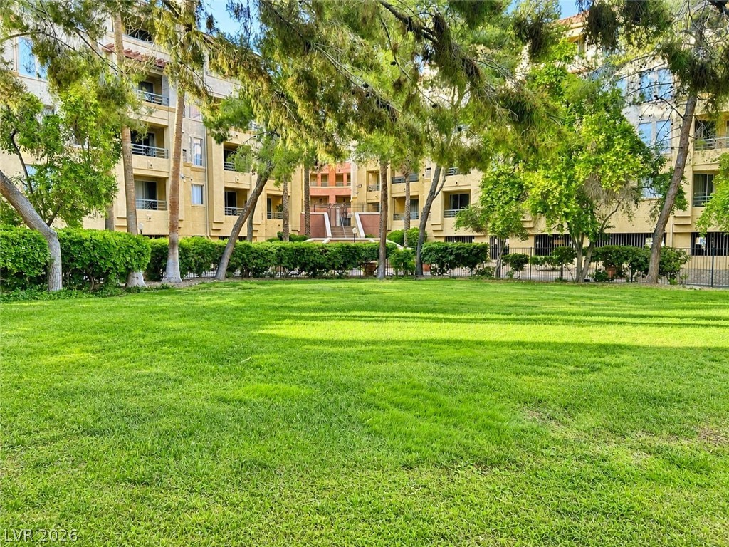 Photo 45 of 50, 210 E Flamingo Road #337