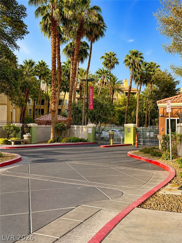 Photo 49 of 50, 210 E Flamingo Road #337
