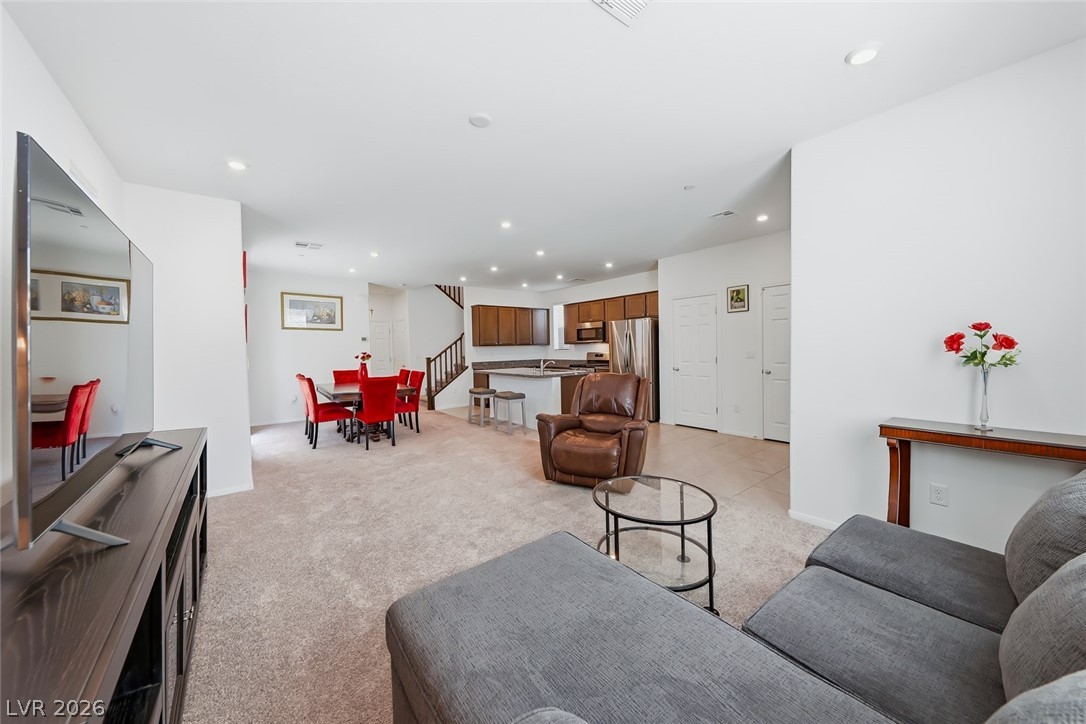 Photo 4 of 1347 Cerulean Avenue