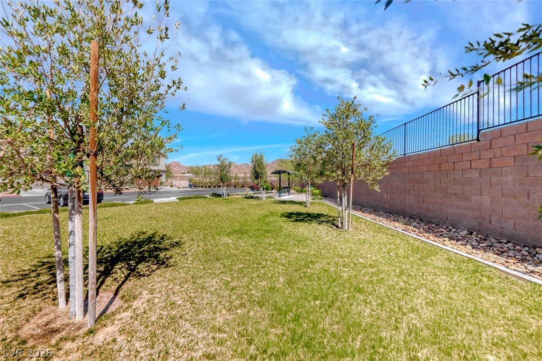Photo 38 of 45, 1347 Cerulean Avenue